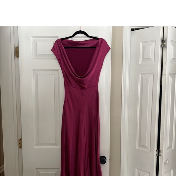 Pink Midi Dress - Selfie Leslie - Picture 4 of 7